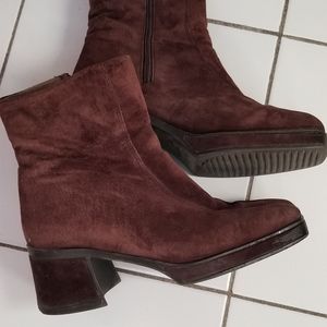 Hush Puppies Brown booties